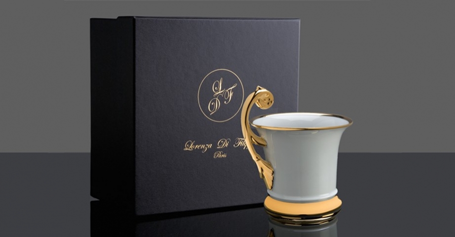 Tasse en porcelaine de Limoges en blanc et or - Modèle Royale - Lorenza-difilippo.fr