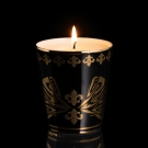 Pot à bougie La Fleur de Lys allumé, décor noir et or de prestige