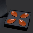 Coffret de quatre assiettes pétale Alizée Lorenza Di Filippo, caramel, porcelaine de luxe, filet or