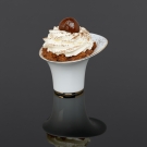 Mise en bouche en porcelaine Alizée, dessert marron glacé et crème fouettée