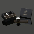 Coffret d’exception ensemble tasses à café et plateaux en porcelaine bronze et or